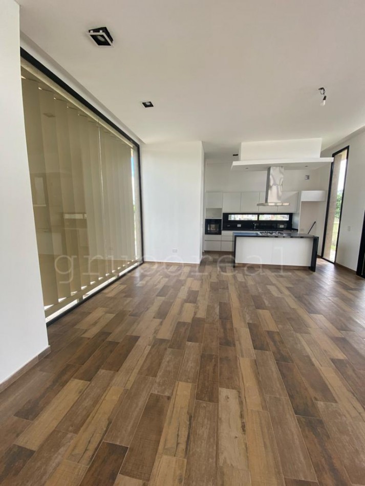 ALQUILER LA HORQUETA - 3 dormitorios en Planta Baja