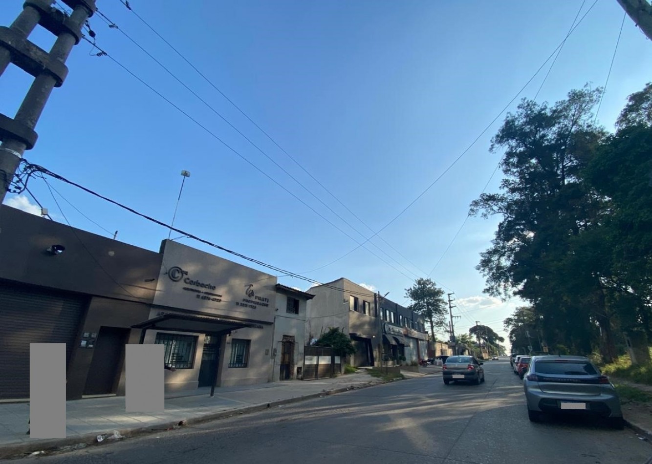 CANNING - Local a metros Rotonda de la Mujer