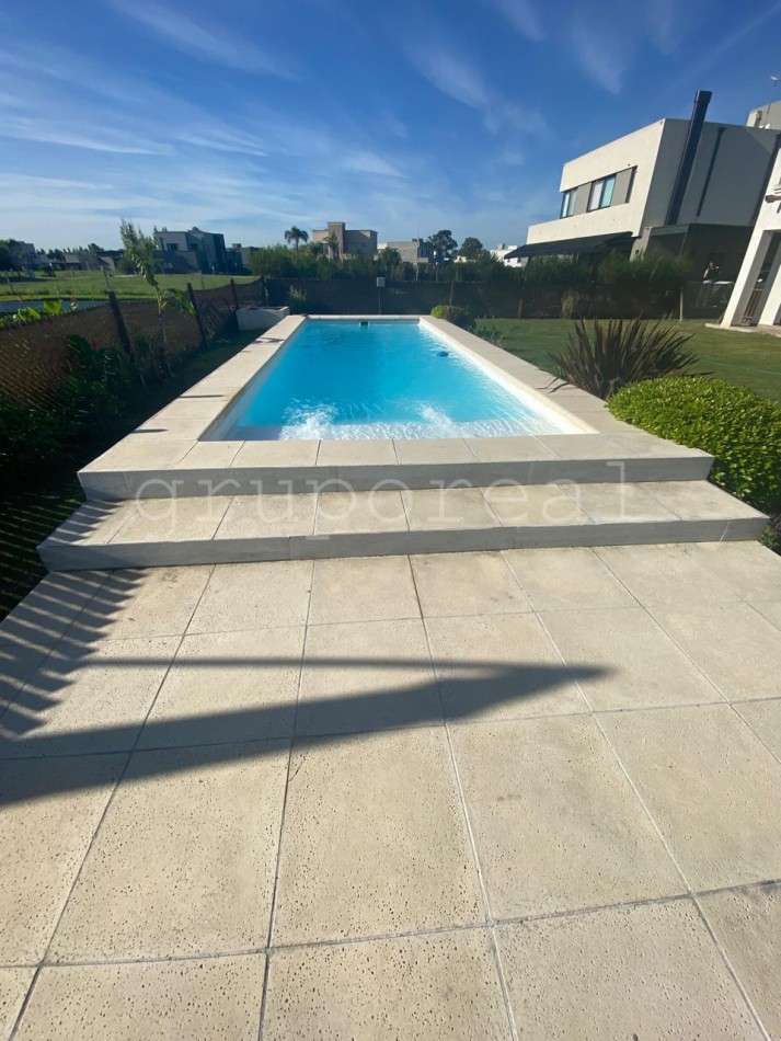 Casa en venta en Lagos De Canning