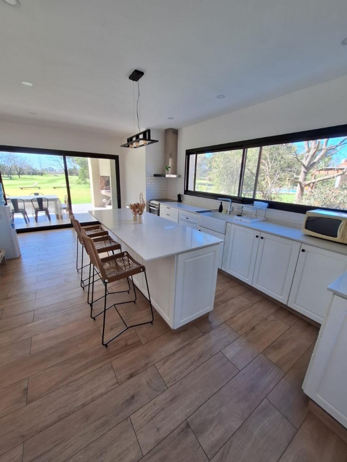 Casa en alquiler en El Ombu