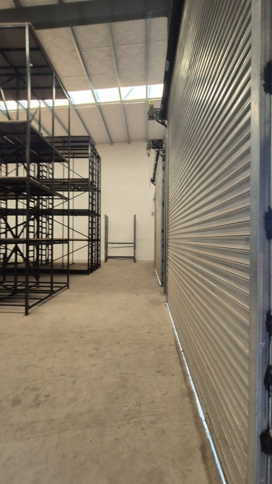 NAVE 600 m2 - Zona Parque Industrial