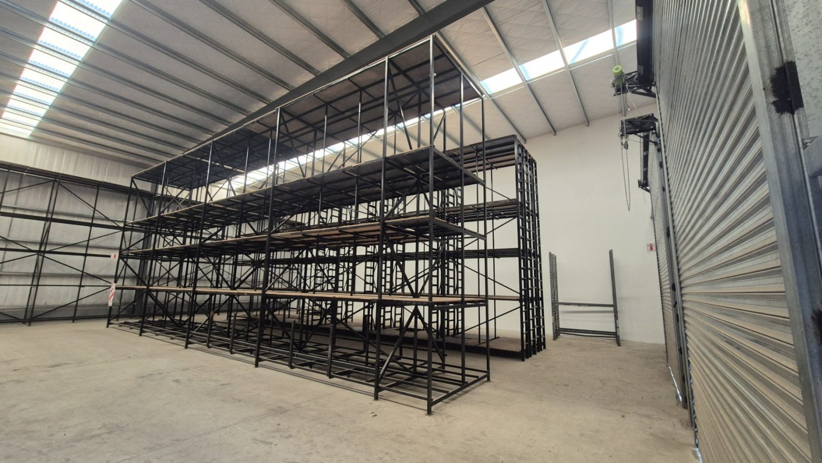 NAVE 600 m2 - Zona Parque Industrial
