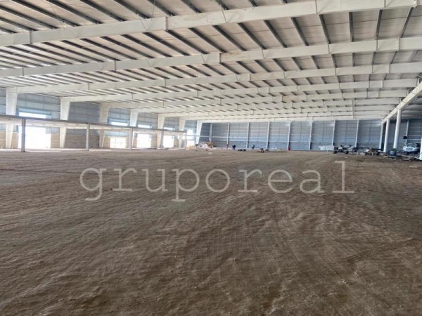 LAS TOSCAS PARQUE LOGISTICO - Alquiler Nave 11200 m2