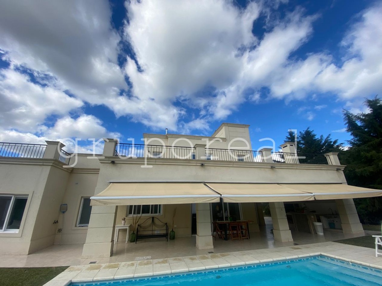 VALDEVEZ - Hermosa casa con dos dormitorios en Planta Baja