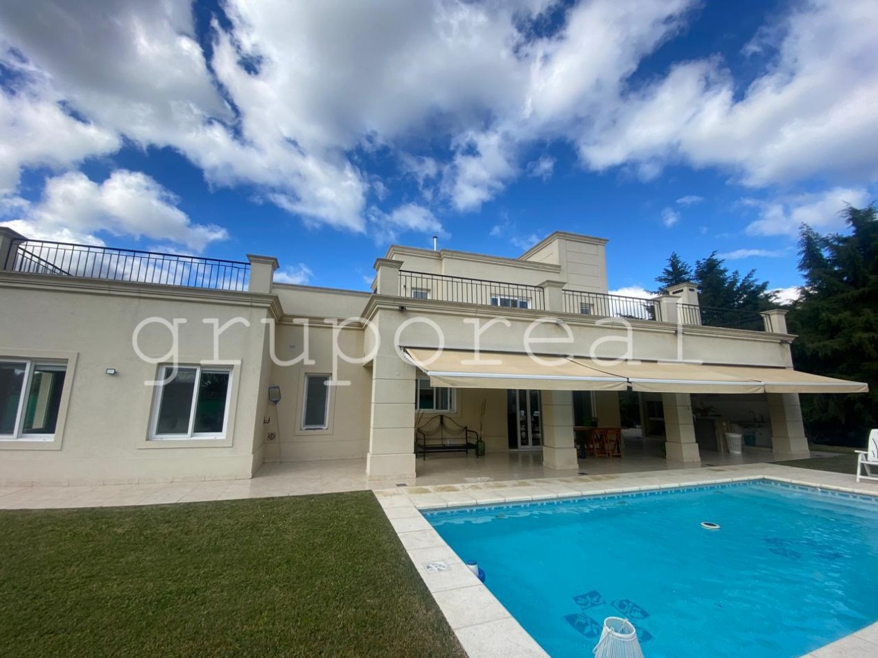 VALDEVEZ - Hermosa casa con dos dormitorios en Planta Baja