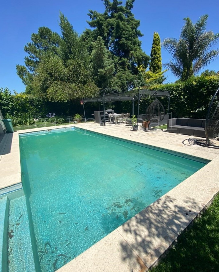 SOLAR DEL BOSQUE - 5 Dormitorios - Construccion Y Terminaciones Premium