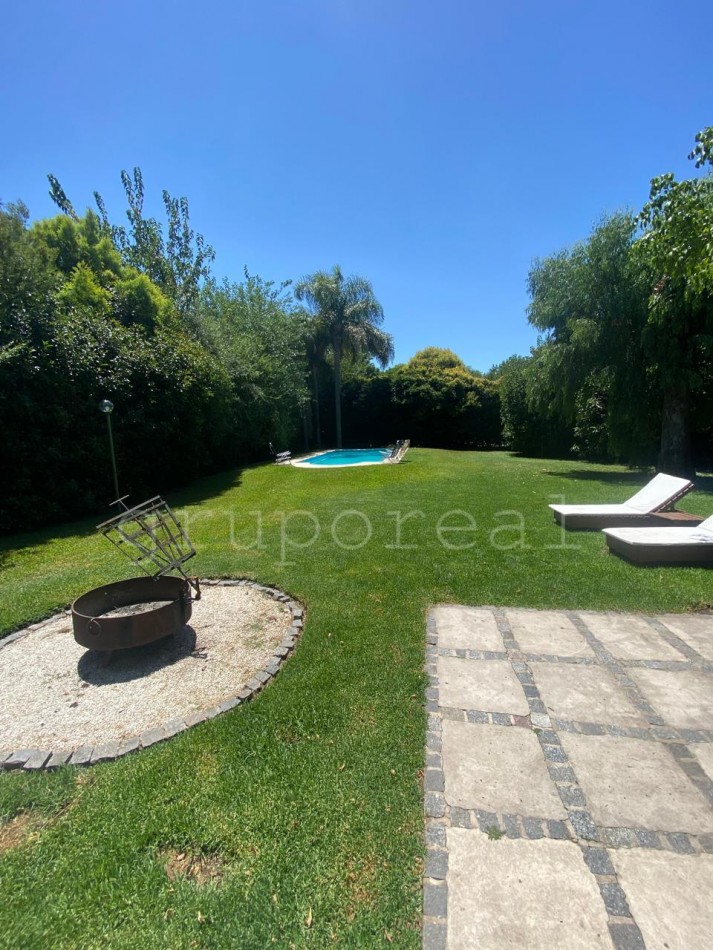 CAMPOS DE ECHEVERRIA - 4 dormitorios + escritorio - Gran parque