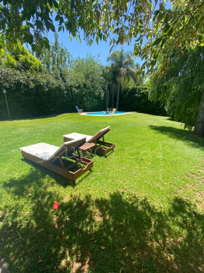 CAMPOS DE ECHEVERRIA - 4 dormitorios + escritorio - Gran parque