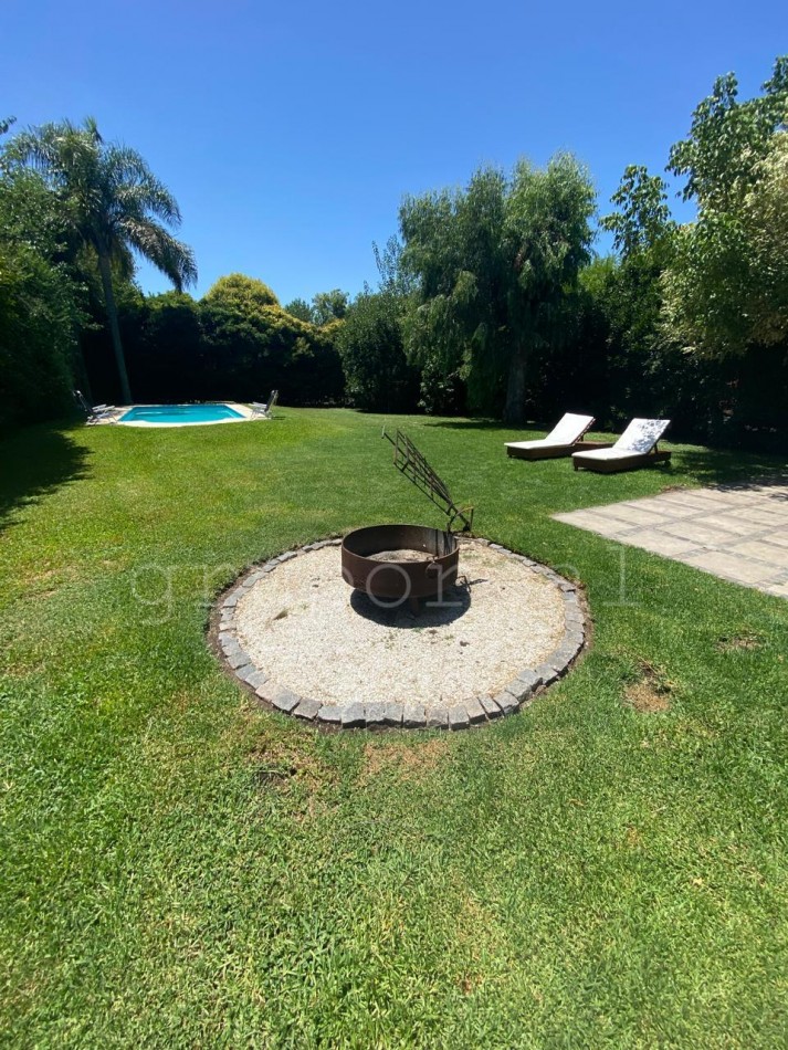 CAMPOS DE ECHEVERRIA - 4 dormitorios + escritorio - Gran parque