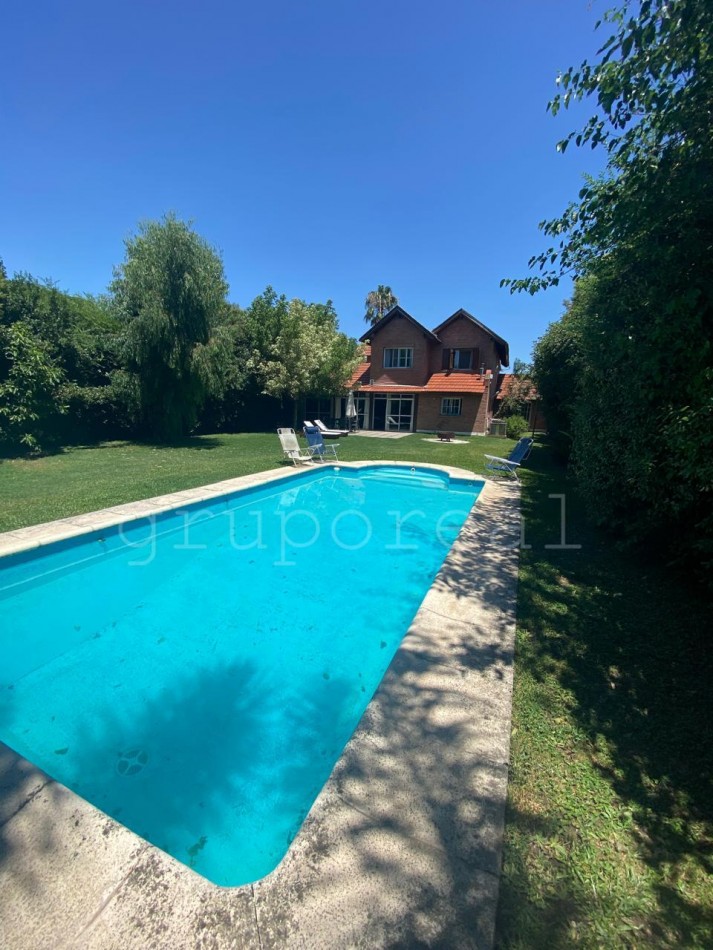 CAMPOS DE ECHEVERRIA - 4 dormitorios + escritorio - Gran parque