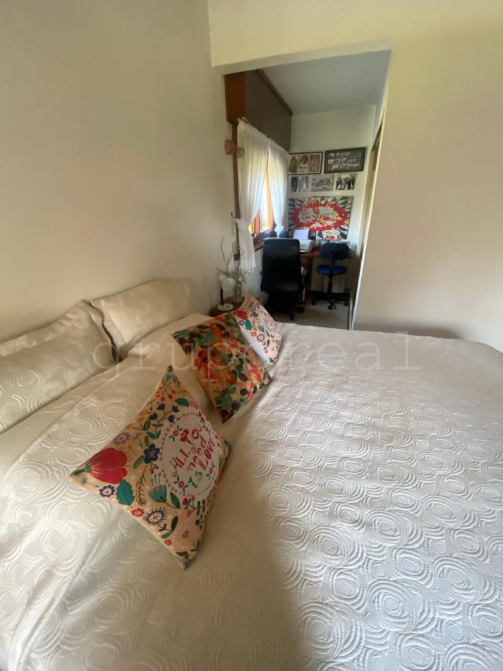 EL OMBU - Residencia a la Venta sobre gran lote al golf
