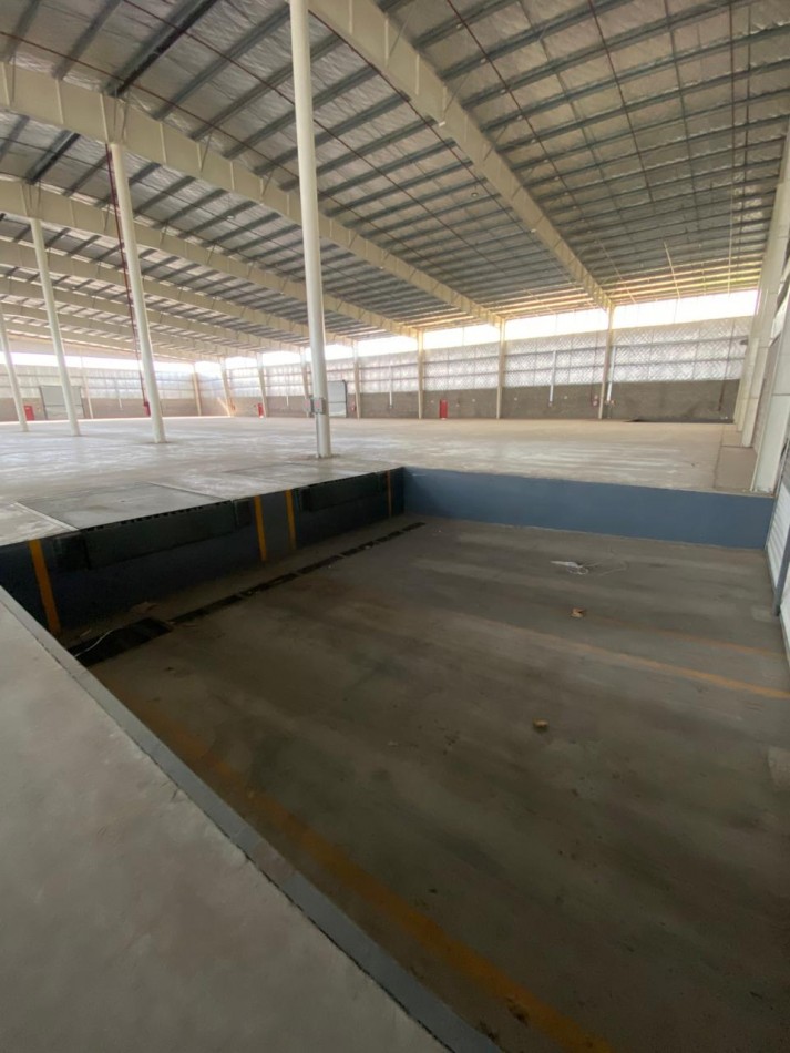 POLO INDUSTRIAL EZEIZA - Nave 6000 m2 cubiertos