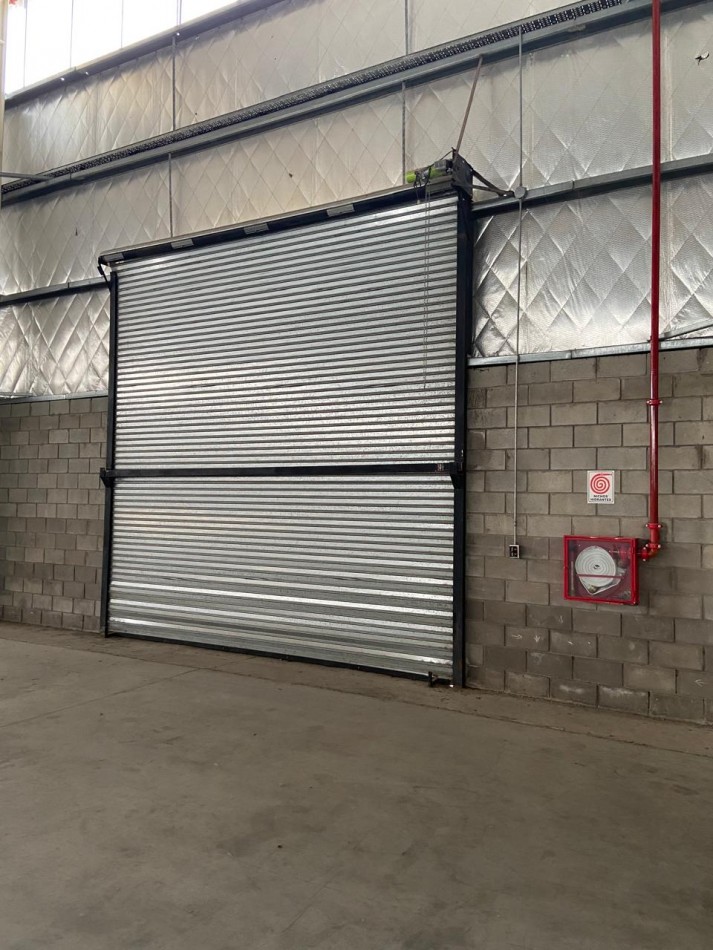 POLO INDUSTRIAL EZEIZA - Nave 6000 m2 cubiertos