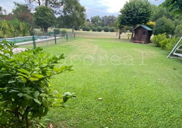 EL OMBU - Tres dormitorios en Planta Baja - Lote al golf