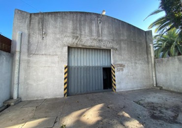 GALPON EN EXCELENTE ZONA DE MONTE GRANDE - A UNA CUADRA DE SANTAMARINA